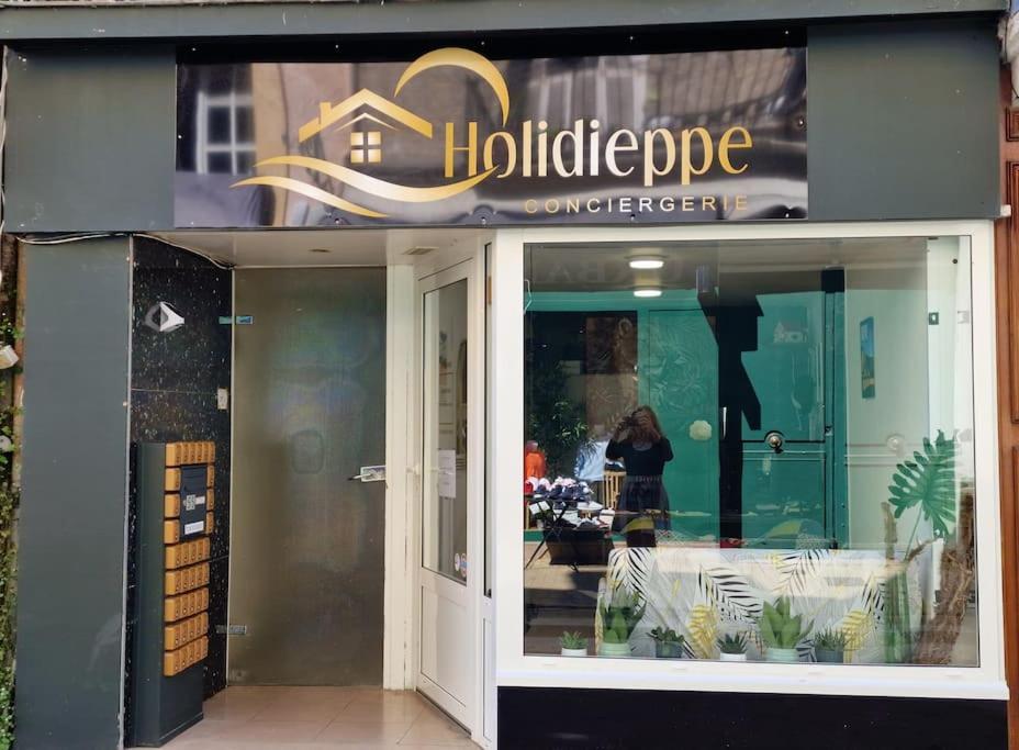 Au Coeur De Dieppe, Au Puits Sale Buitenkant foto